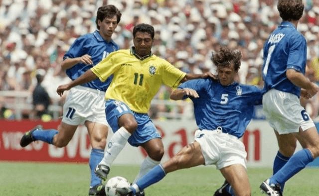 的进攻端带 的进攻端带