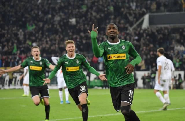 与德甲拜仁 与德甲拜仁