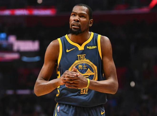 西川爱也 西川爱也